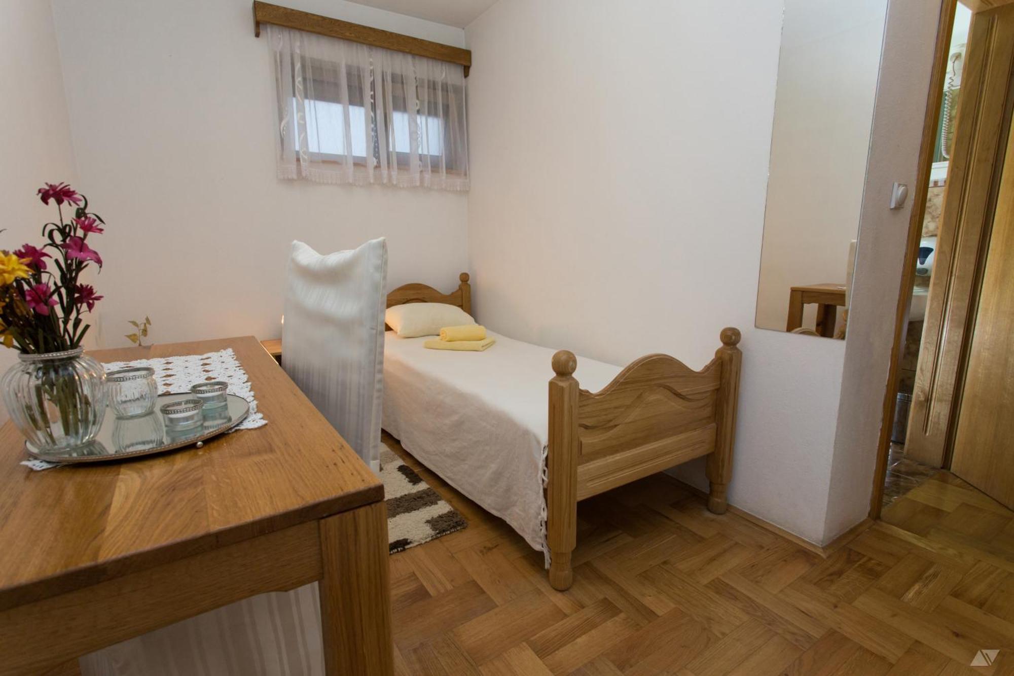 Kod Ribica Bed & Breakfast Jasenovac Екстериор снимка